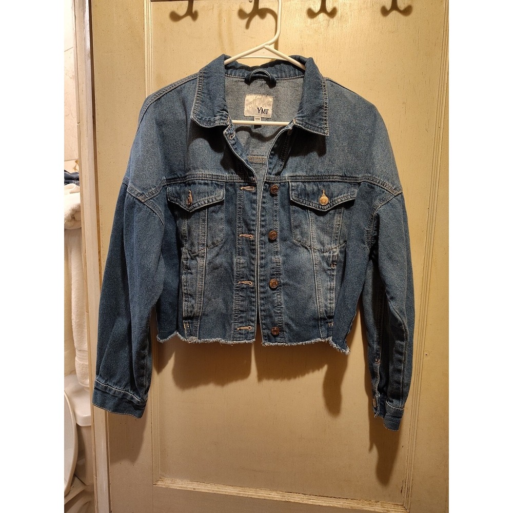 With Love YMI Womens Medium Wash Cropped Denim Jacket Raw Hem Size Medium